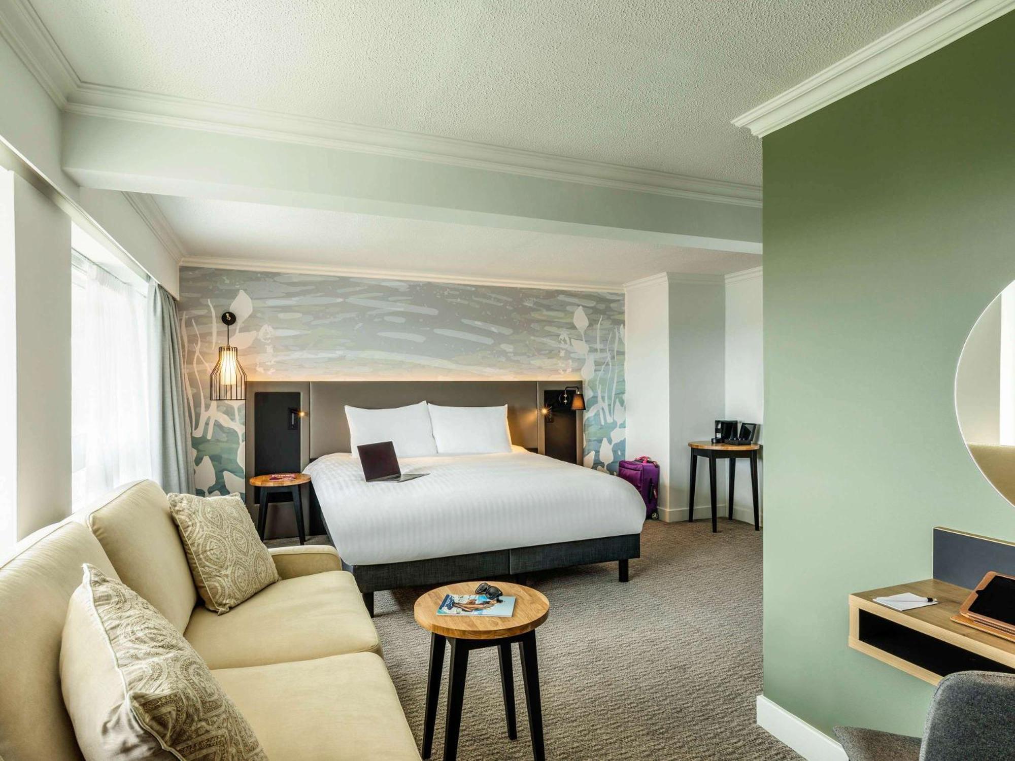 Mercure Bedford Centre Hotel Ngoại thất bức ảnh
