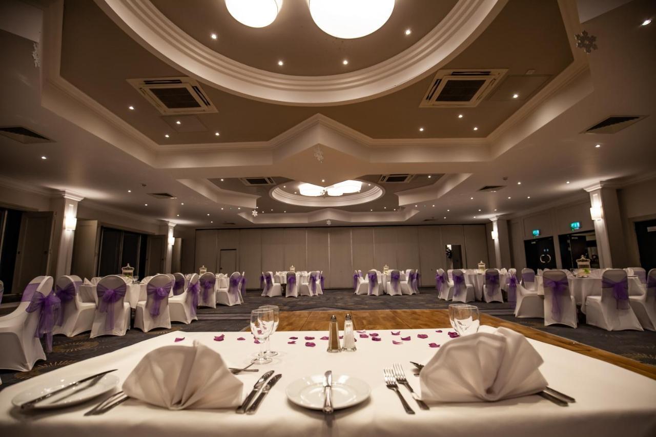 Mercure Bedford Centre Hotel Ngoại thất bức ảnh
