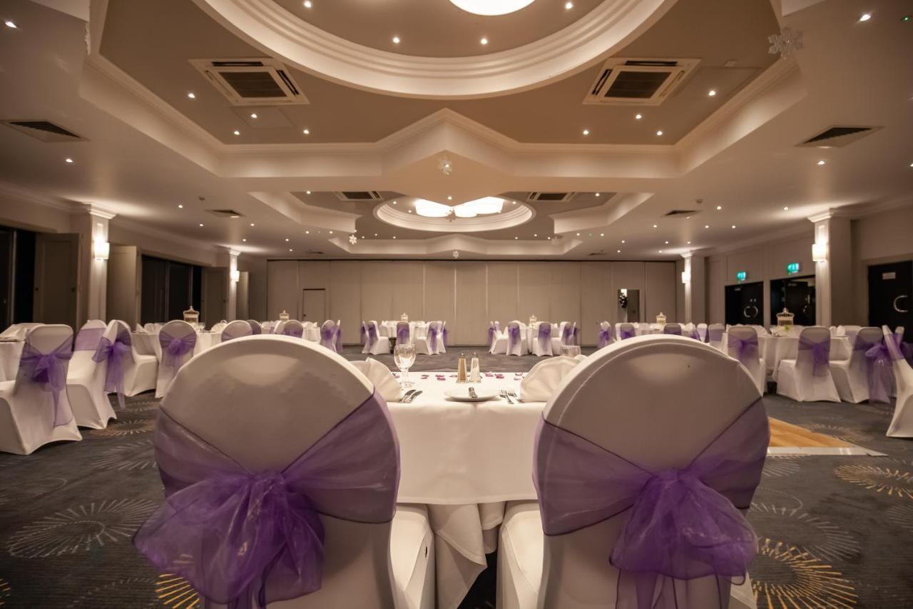 Mercure Bedford Centre Hotel Ngoại thất bức ảnh